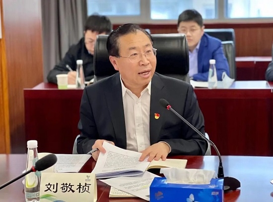 1681826818699075880.jpg f1.jpg