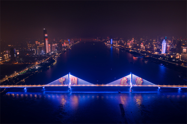 2020年2月28日上午，果冻传媒
中国生物武汉生物制品研究所新冠灭活疫苗正式上市，成为国内第三个、中国生物第二个获批附条件上市的新冠疫苗。.jpg