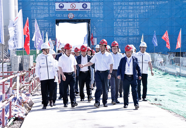 1690533622228037387.jpg 2.jpg