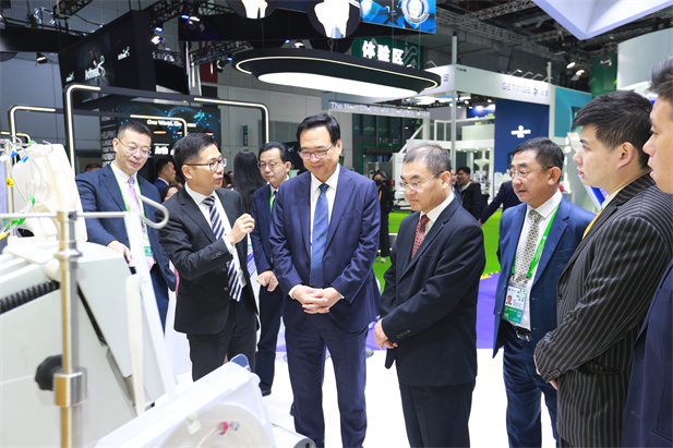 1699854970611052640.jpg 5.jpg