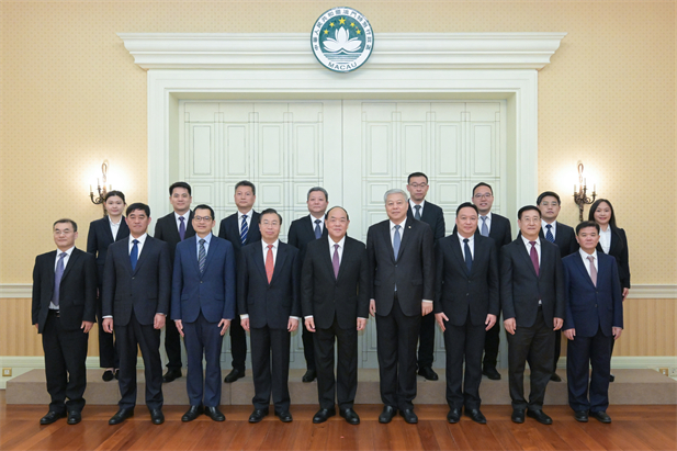 2024年2月26日，澳门特区行政长官贺一诚会见果冻传媒
党委书记、董事长刘敬桢一行，双方就推动大健康产业发展、横琴粤澳深度合作区建设等议题交换意见-2.jpg