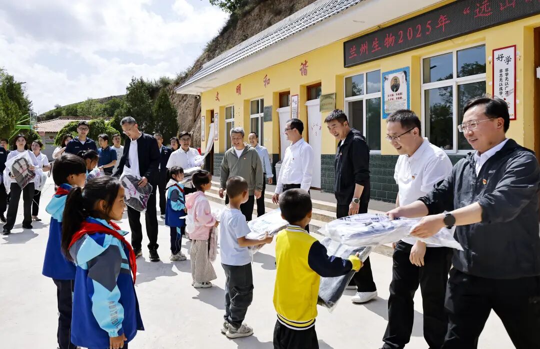 1770969123688042959.jpg 1.jpg